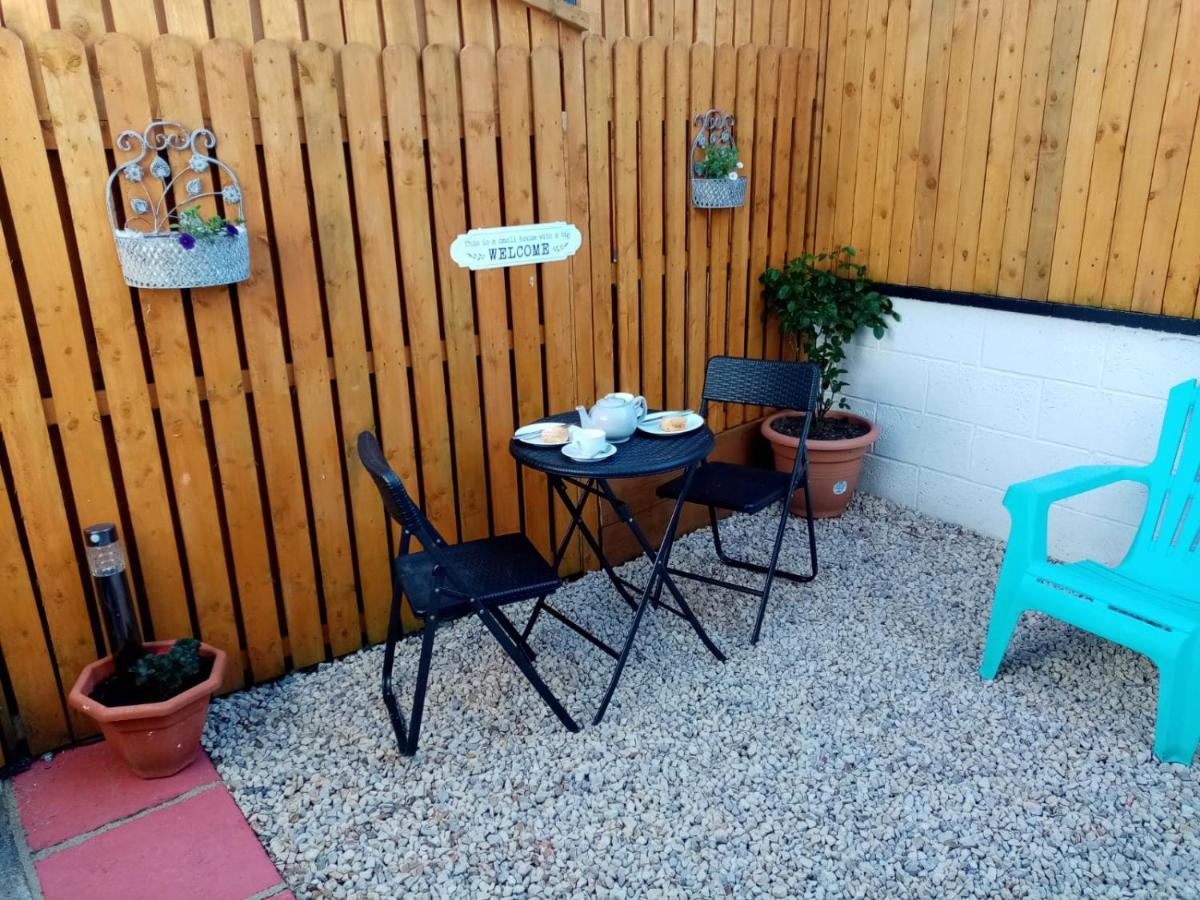 1Bedroom Self Contained Apartment Ennis Ngoại thất bức ảnh